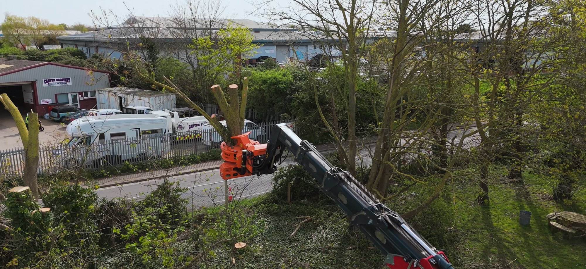 Aerial platform crown work — Treetex
